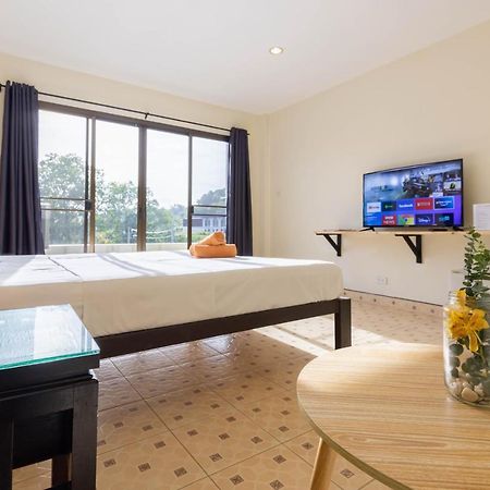 Club22 Kamala Suites, קאמאלה ביץ' מראה חיצוני תמונה