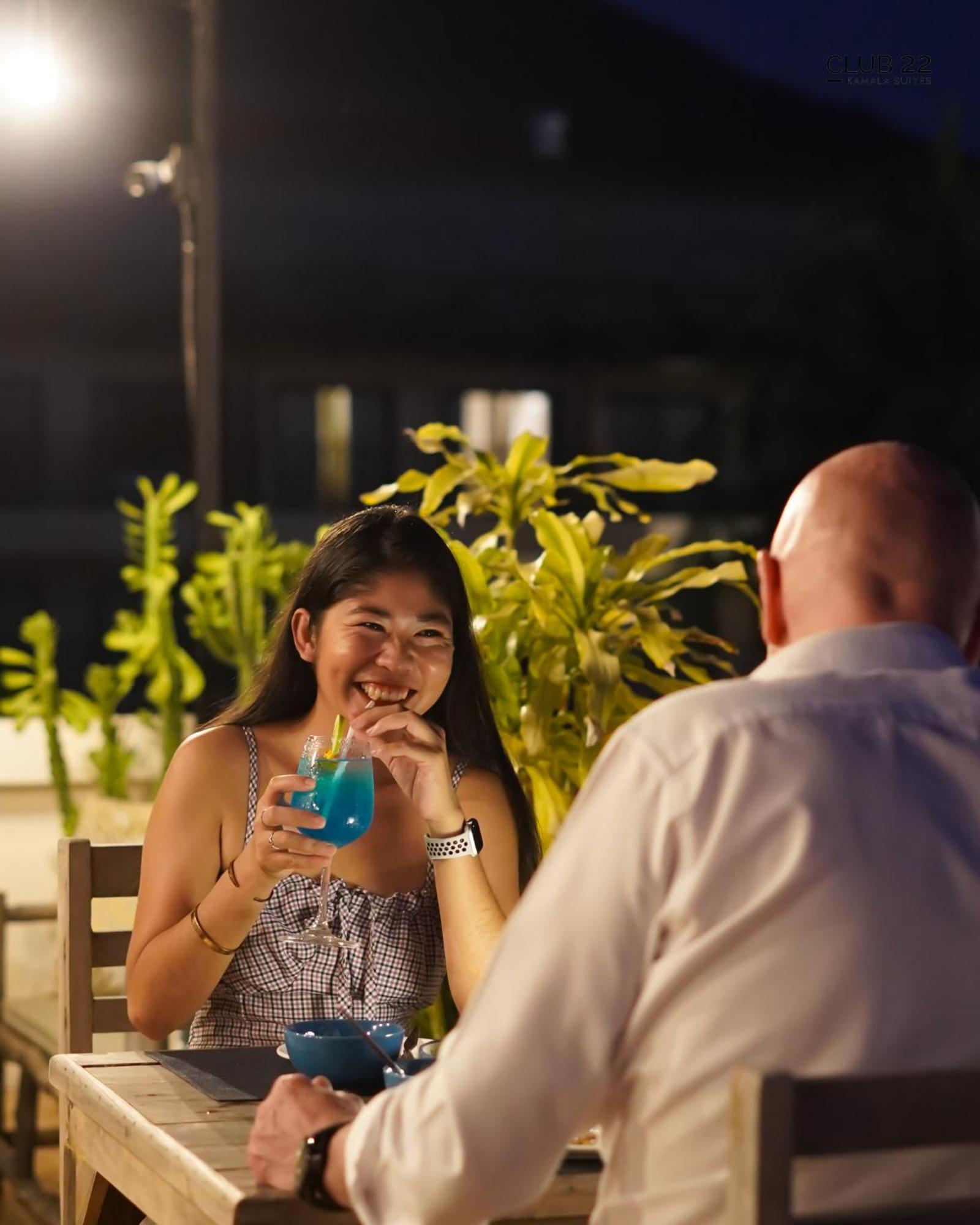Club22 Kamala Suites, קאמאלה ביץ' מראה חיצוני תמונה